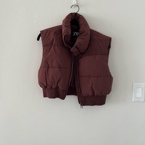Zara Brown Puffer Vest - Picture 3 of 8